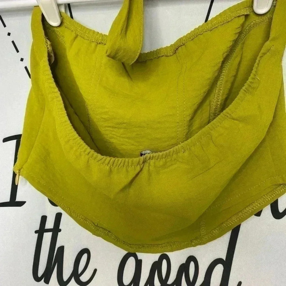 Pretty Little Thing Shape Lime Halter neck Tie Detail Corset - Picture 6 of 7
